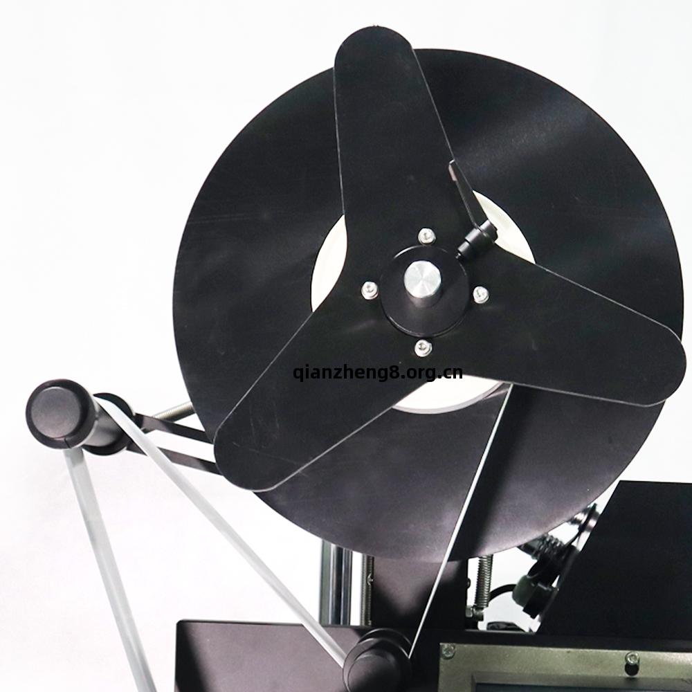 滾貼(tie)貼(tie)標(biao)機(ji)